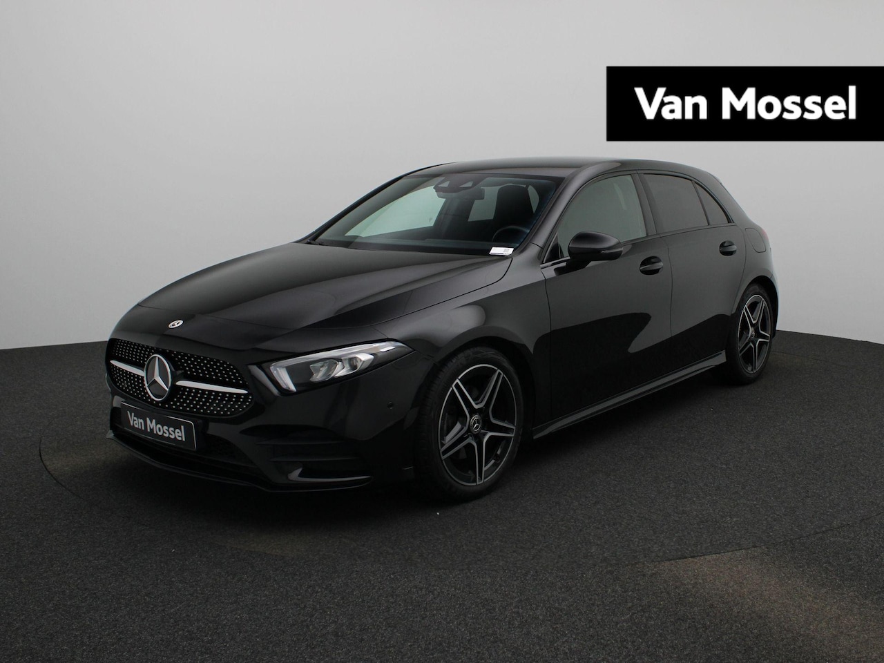 Mercedes-Benz A-klasse - 180 Business Solution AMG | NAVIGATIE | AMBIENT SFEERVERLICHTING | ACHTERUITRIJCAMERA | ST - AutoWereld.nl