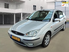 Ford Focus - 1.6-16V Futura