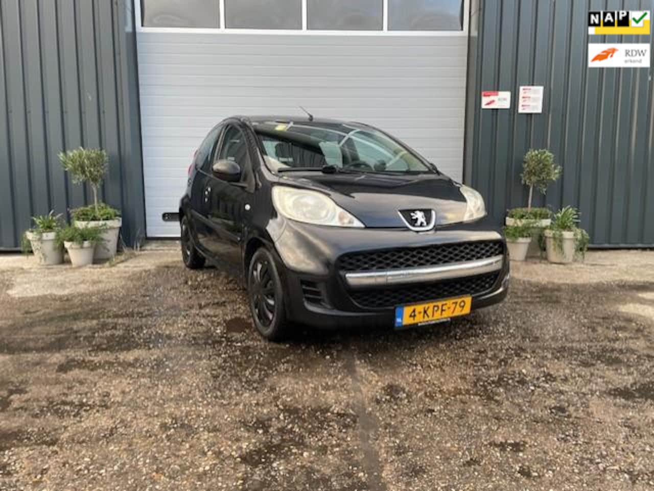 Peugeot 107 - 1.0-12V Urban Move 1.0-12V Urban Move - AutoWereld.nl