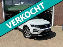 Volkswagen T-Roc - 1.5 TSI 150PK|TREHAAK|NAVI/PDC| CARPLAY KM 45250