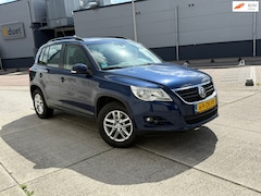 Volkswagen Tiguan - 1.4 TSI Comfort&Design 4Motion Volledig onderhouden 6 BAK