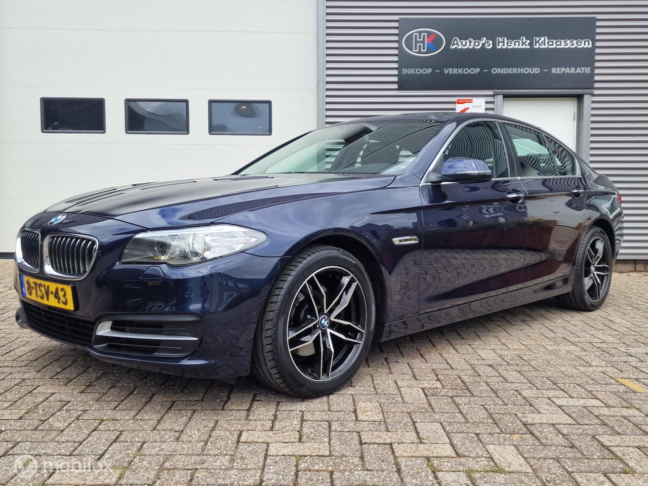 BMW 5-serie - 520i Aut.-8 High Executive Multi-EL.stoelen 2026 - AutoWereld.nl