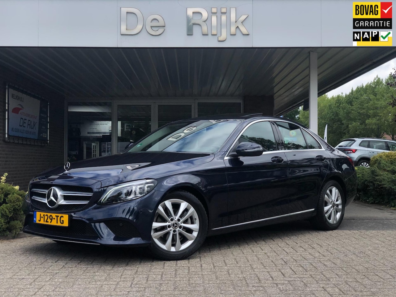 Mercedes-Benz C-klasse - 180 Business Solution Plus Upgr. Ed. | Panoramadak, Carplay/Android, Navi, Camera, Cruise, - AutoWereld.nl