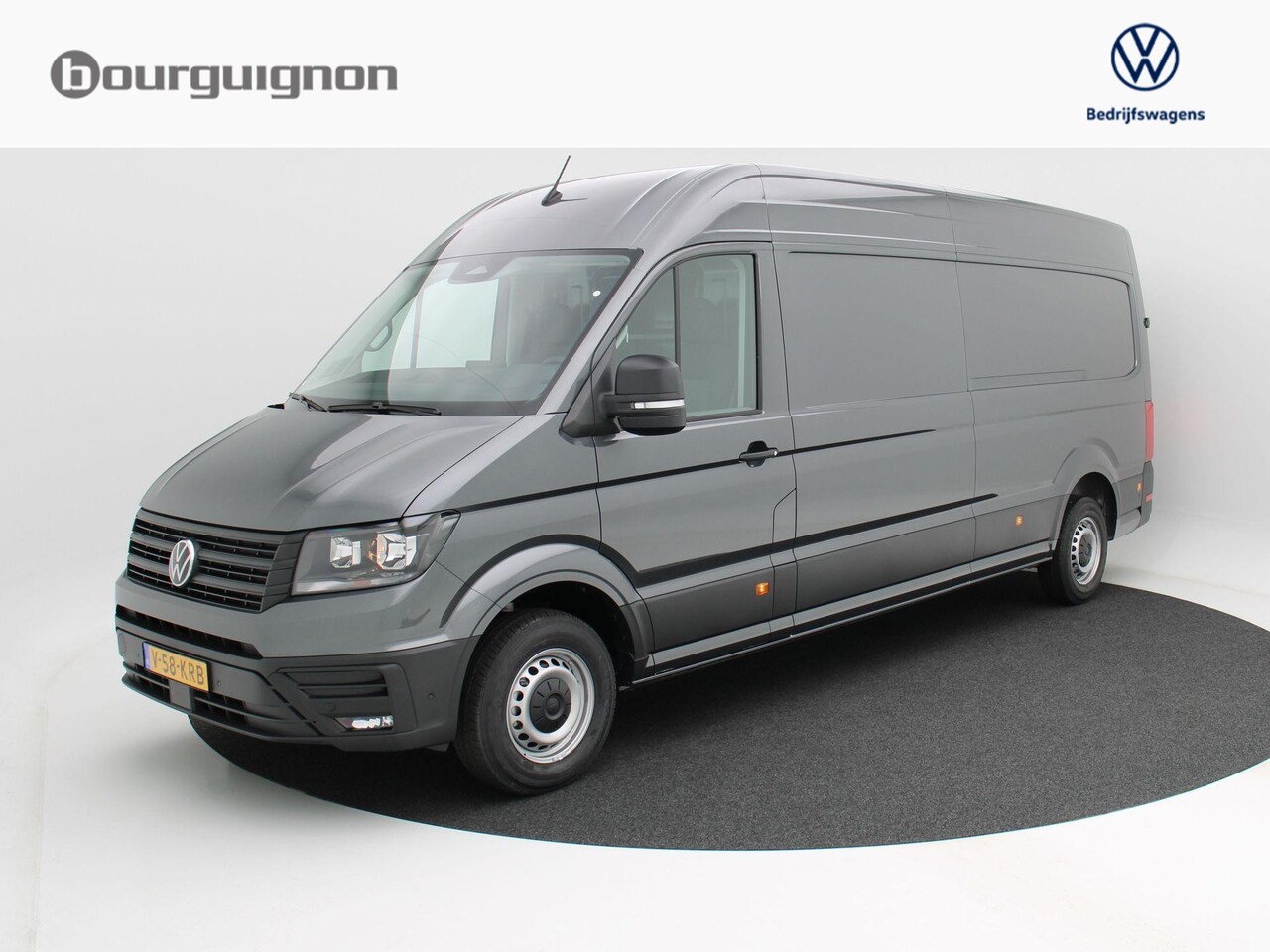 Volkswagen Crafter - 35 2.0 TDI 140 PK L4H3 Highline | V-58-KRB | Automaat | Trekhaak | Versterkte vering | Ach - AutoWereld.nl