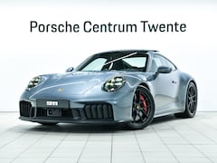 Porsche 911 - Carrera GTS