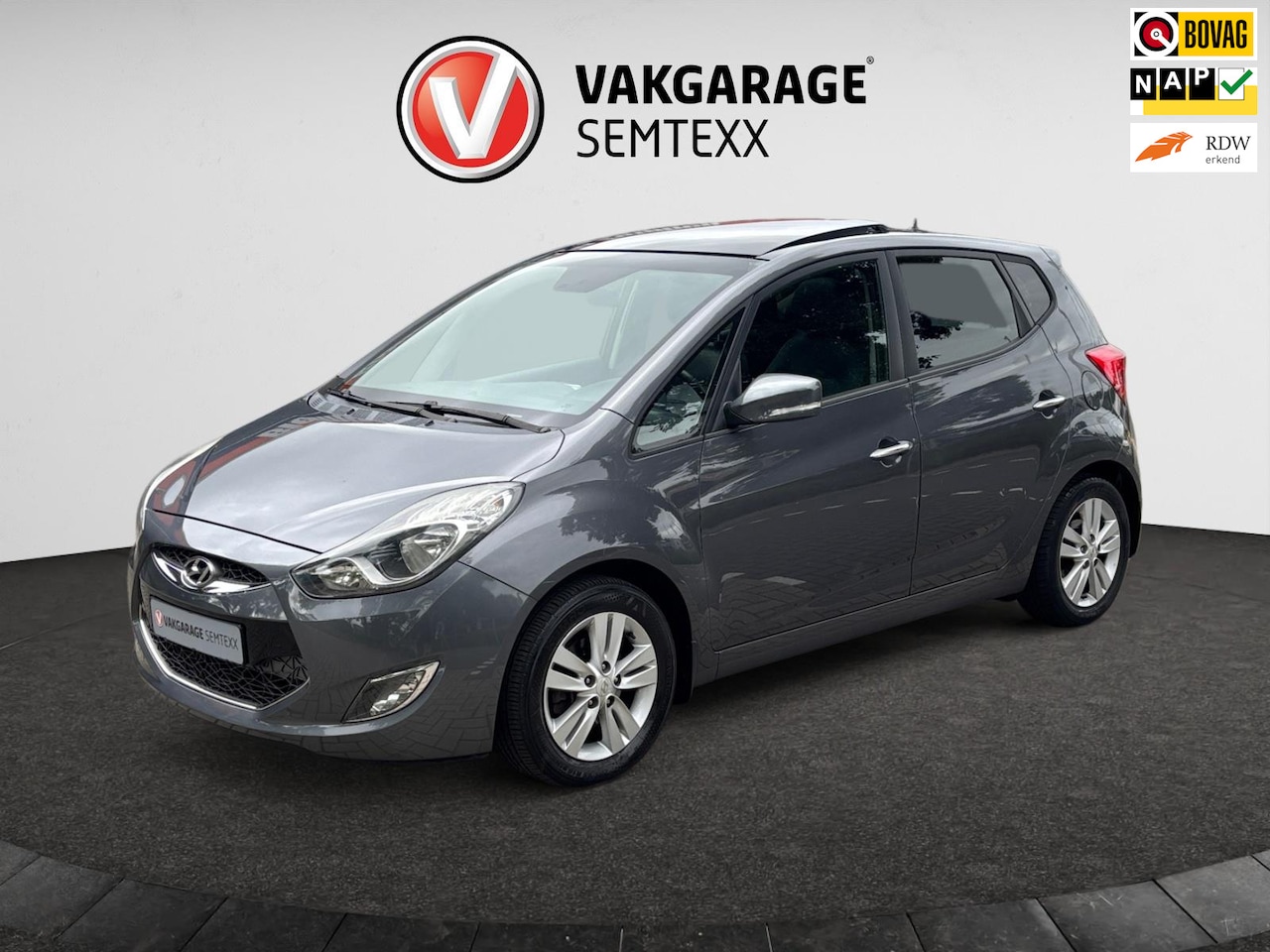 Hyundai ix20 - 1.6i i-Drive | Automaat | Panorama dak | Navi | Clima | Cruise | Leder | Stoelverwarming | - AutoWereld.nl