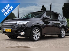 Mitsubishi Outlander - 2.0 PHEV 4WD INSTYLE | PANO | LEDER | NAVI | TREKHAAK | KEY-LESS
