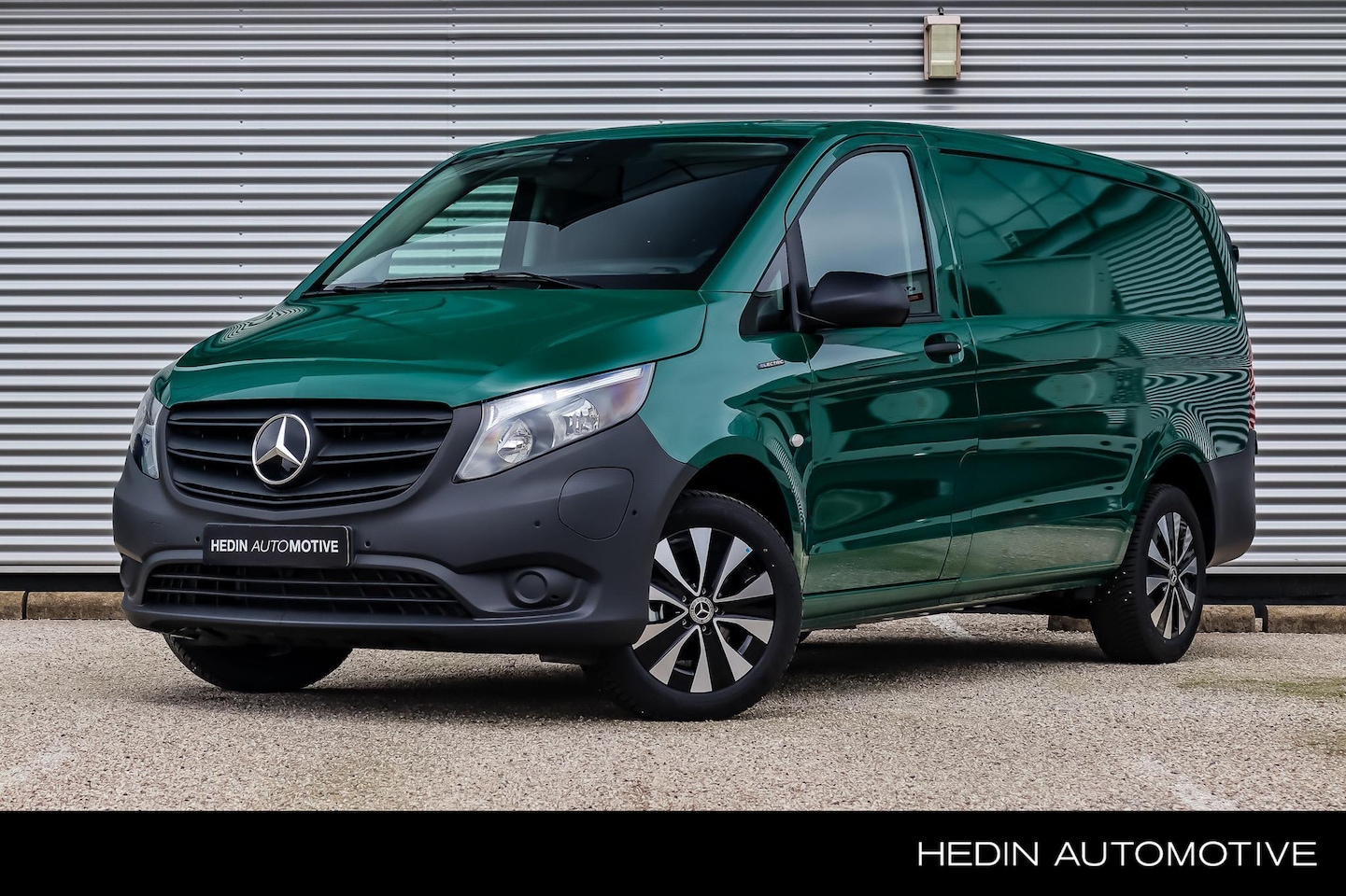 Mercedes-Benz eVito - eVito L2 | Parkeerpakket | Chauffeursassistentiepakket - AutoWereld.nl