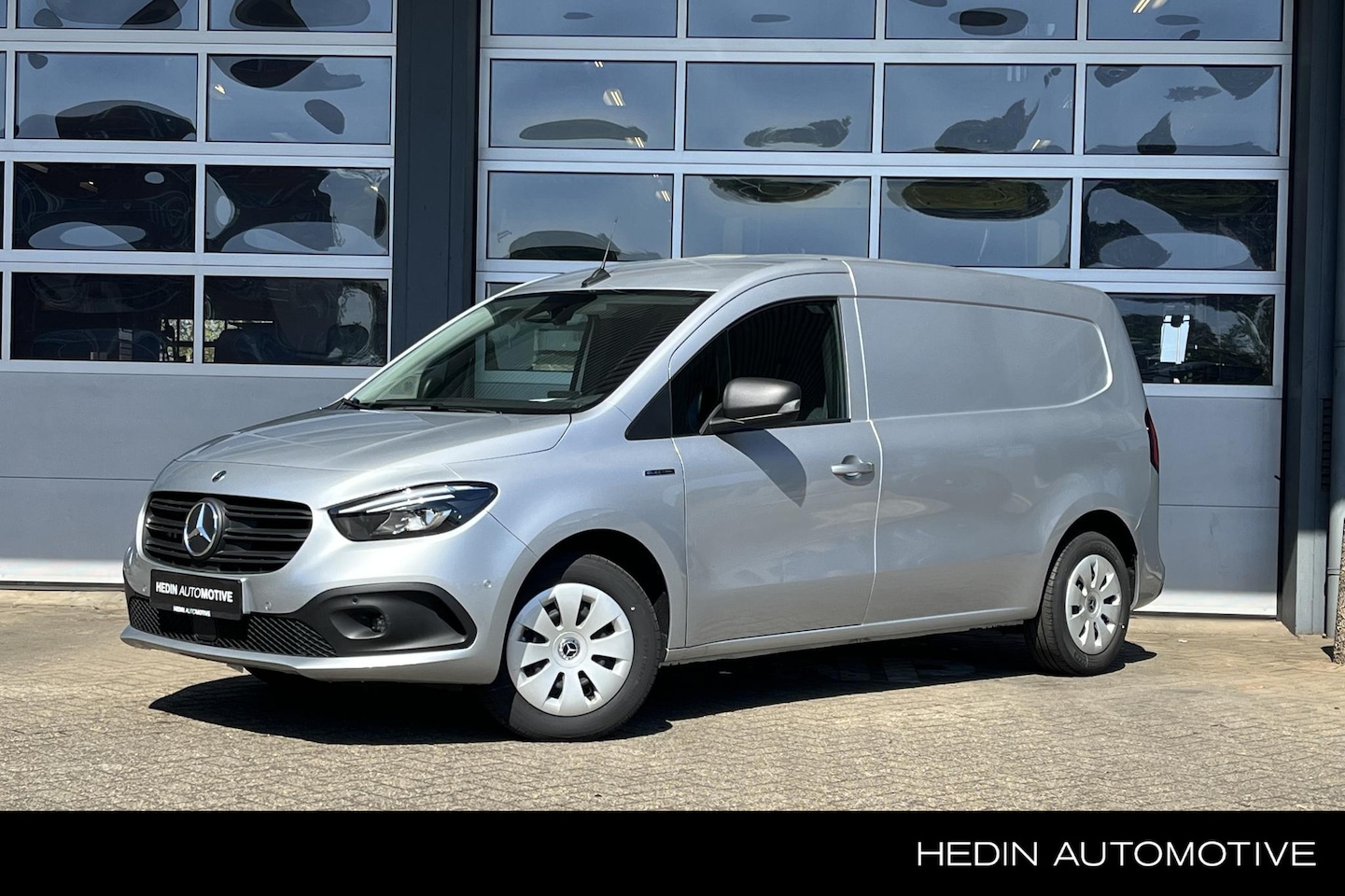 Mercedes-Benz eCitan - L2 Pro | Parkeerpakket | Navigatie Plus Pakket | Licht Pakket | Designpakket Interieur - AutoWereld.nl