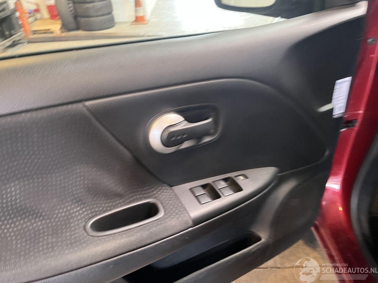 Nissan Note - 1.6 Nickelodeon NL NAP