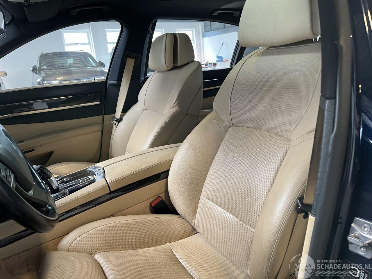 BMW 7-serie - 750Li ActiveHybrid 450 PK NL NAP!