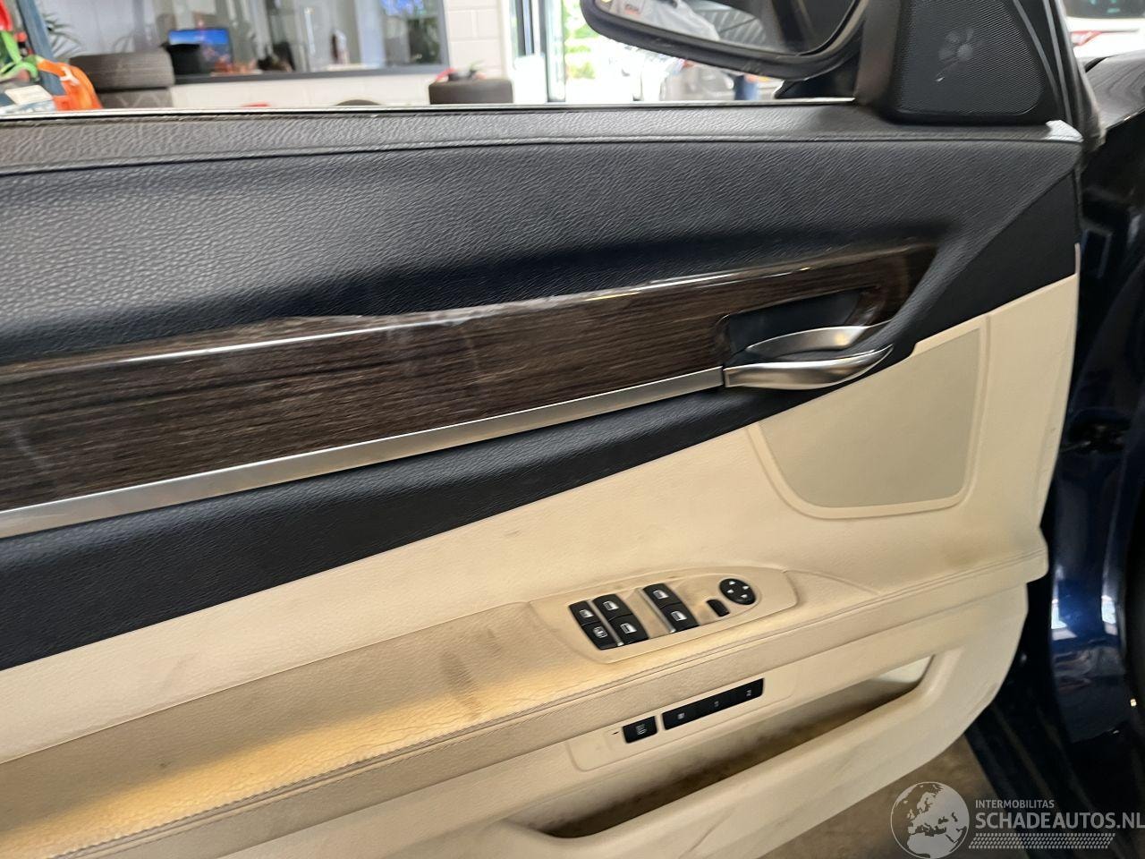 BMW 7-serie - 750Li ActiveHybrid 450 PK NL NAP!