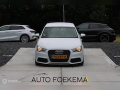 Audi A1 Sportback - 1.6 TDI Attraction 17" AIRCO REGENSENSOR