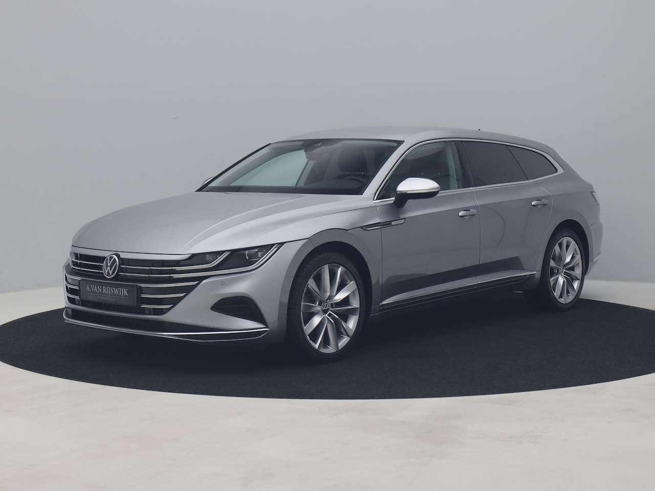 Volkswagen Arteon Shooting Brake - 1.4 TSI eHybrid Shooting Brake Elegance Business+ | CAMERA | ADAPTIVE | STOEL- EN STUURVER - AutoWereld.nl