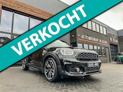 MINI Countryman - 2.0 Cooper S E ALL4 John Cooper Works 220pk/Pano/Camera/Btw