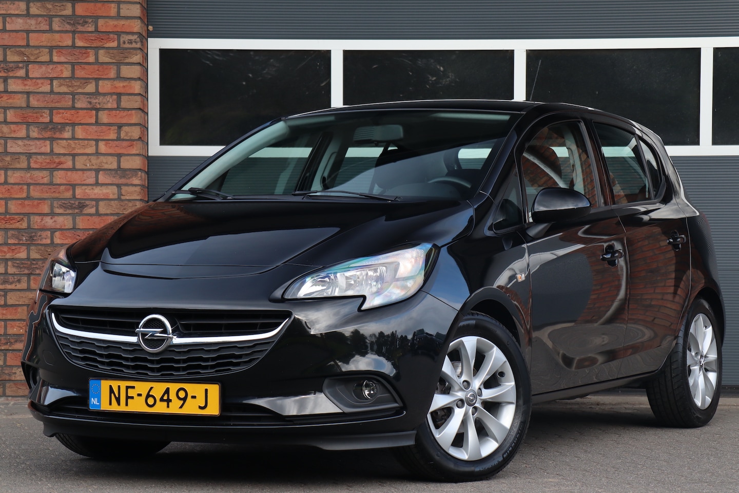 Opel Corsa - 1.4 Edition 1.4 Edition, Rijklaar Origineel Nederlands - AutoWereld.nl