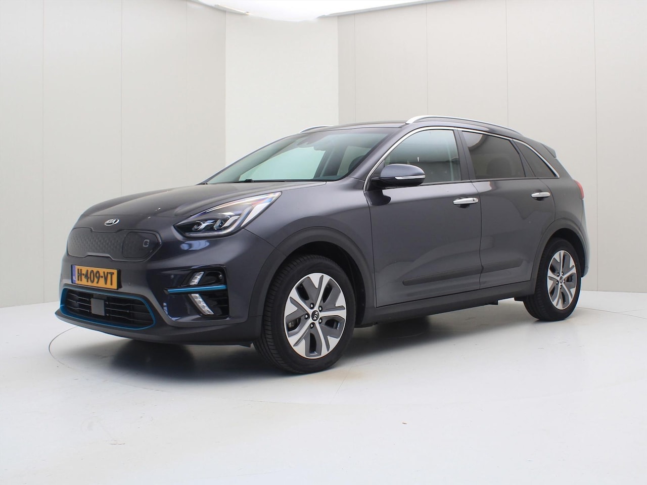 Kia e-Niro - Kia e-Niro 64kWh Executive Line 204pk [ACC+LEDER+STOELVERW/VENTILATIE+CARPLAY+CAMERA] - AutoWereld.nl