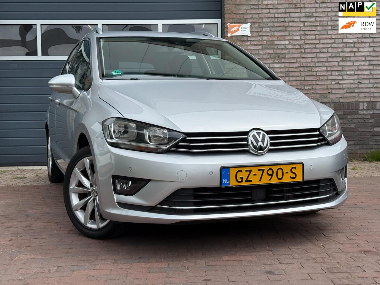Volkswagen Golf Sportsvan - 1.4 TSI Highline Automaat|Climate|1e Eig. - AutoWereld.nl