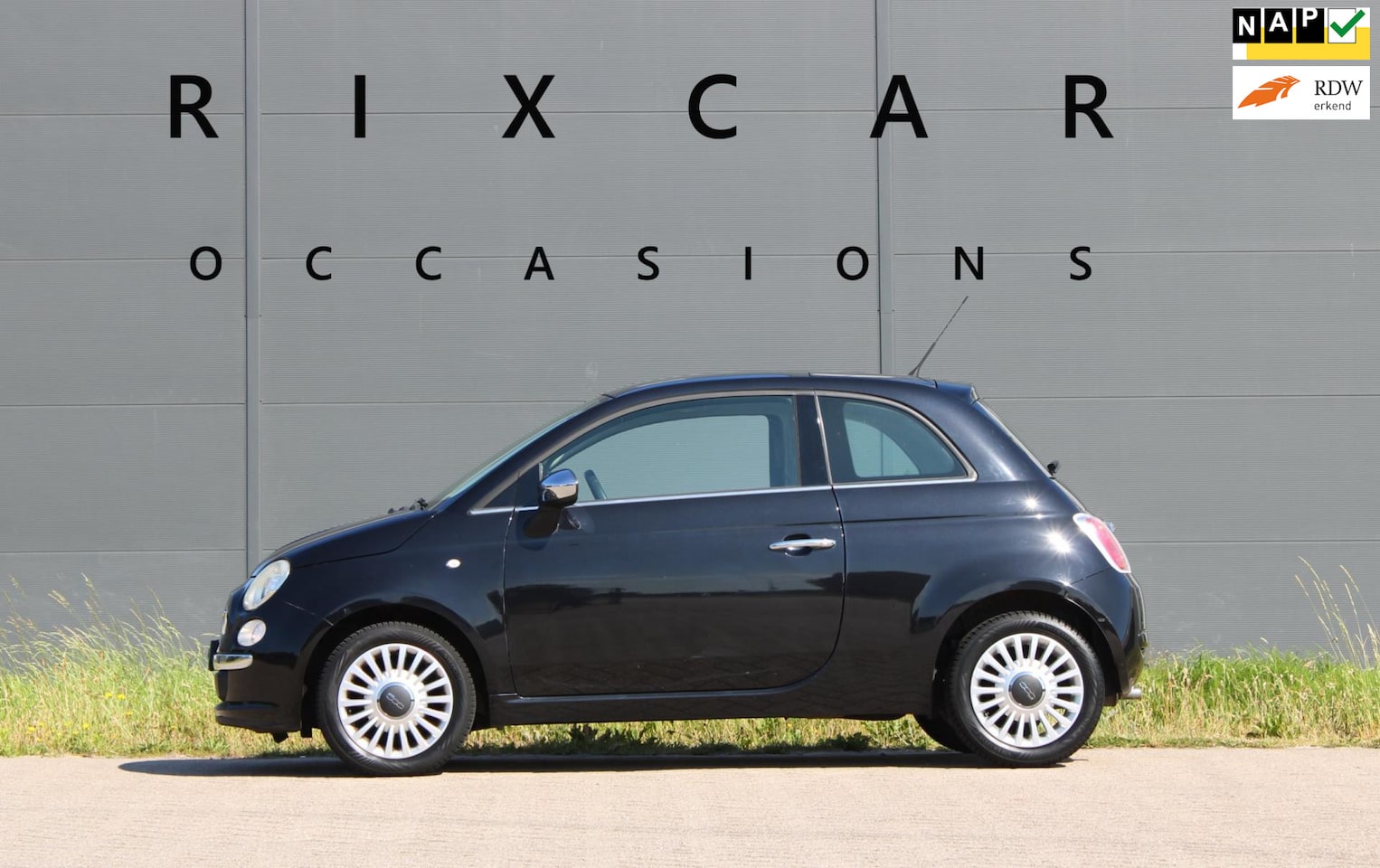 Fiat 500 - 1.2 Bicolore Airco Allseason Panodak *79000KM* !!NIEUWBINNEN!! - AutoWereld.nl