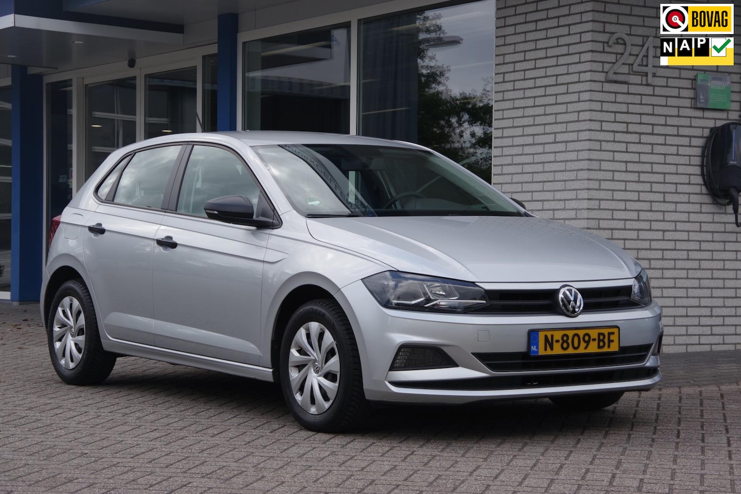 Volkswagen Polo - Trendline 5-deurs Navigatie Carplay - AutoWereld.nl