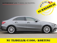 Mercedes-Benz A-klasse - 200 AUT7 Business Solution Luxury CAMERA NAVI TREKHAAK <<43.366KM>>
