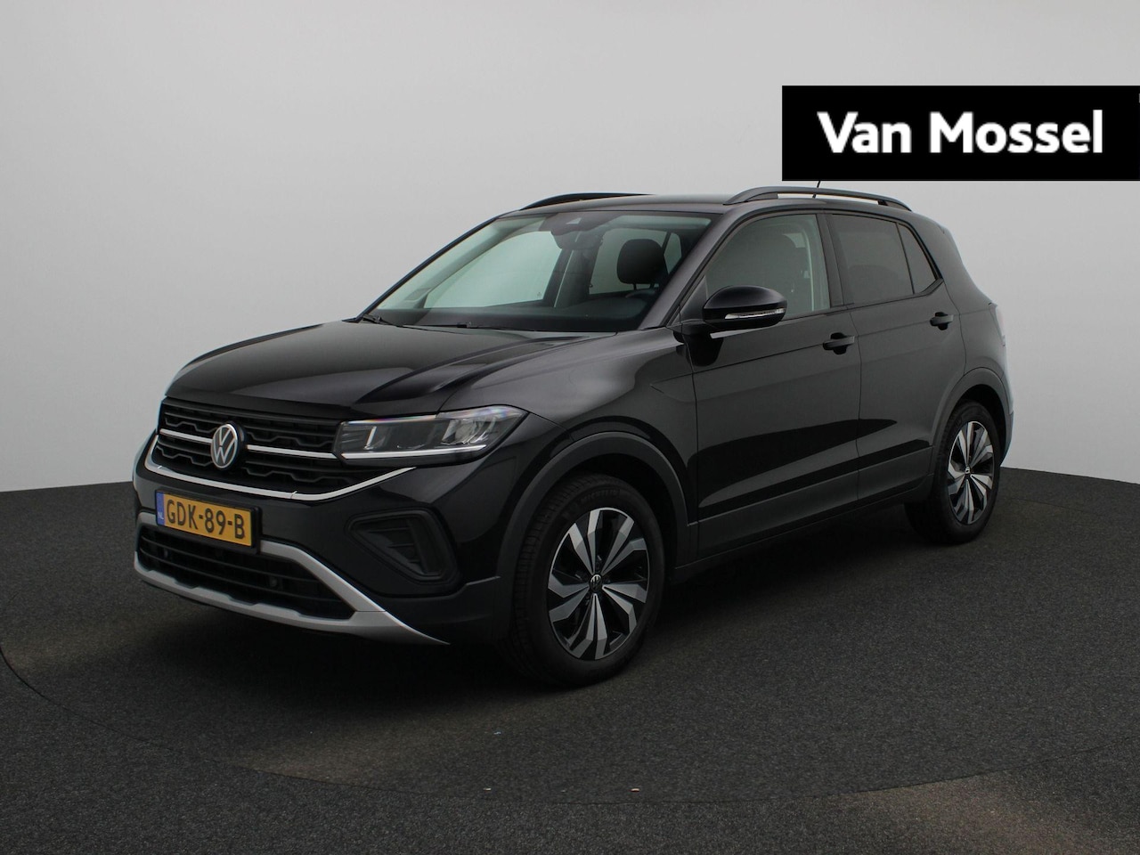 Volkswagen T-Cross - 1.0 TSI Life Edition | 17 inch velgen | Parkeersensoren | Achteruitrijcamera| Carplay | St - AutoWereld.nl