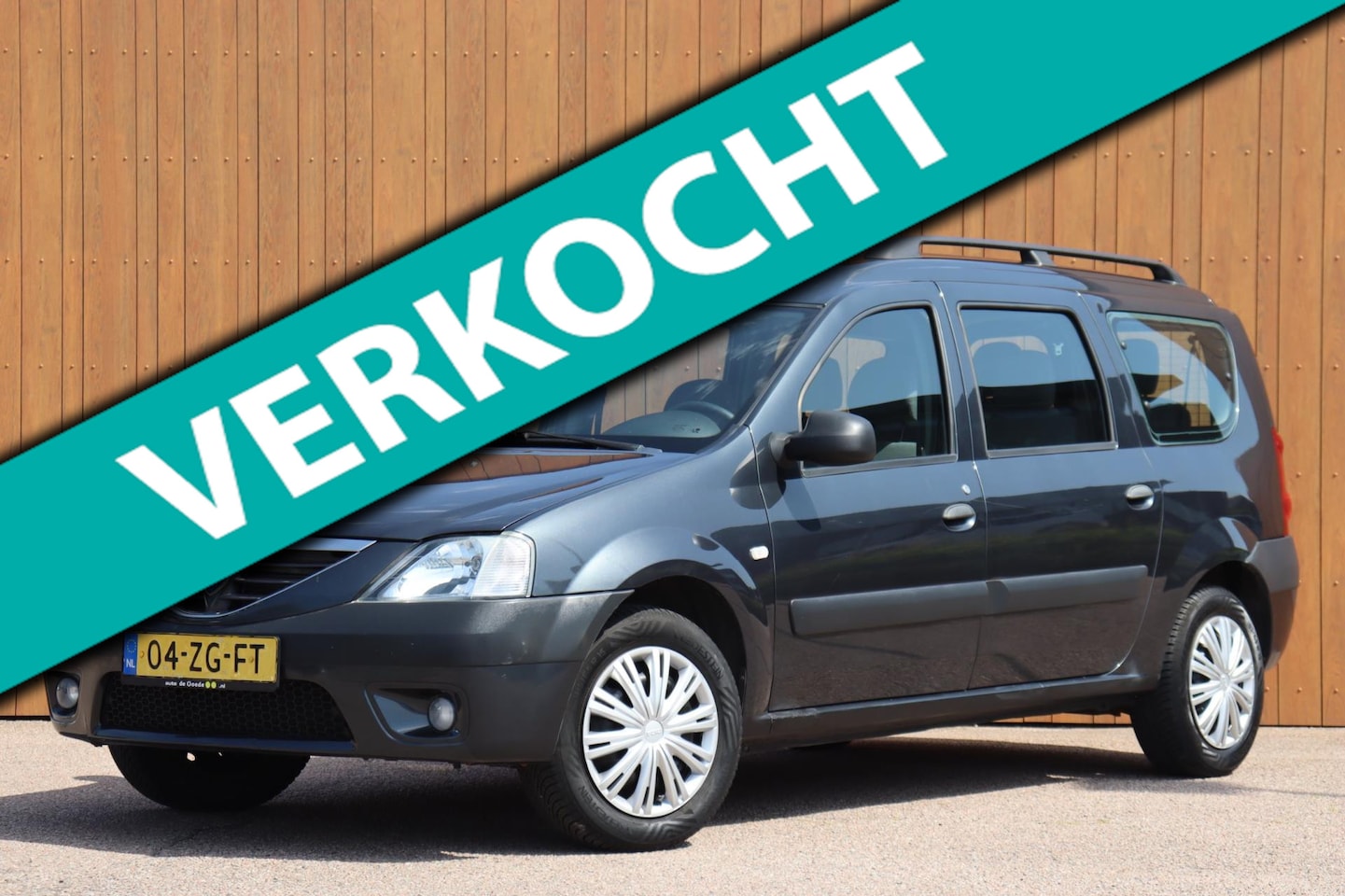 Dacia Logan MCV - 1.6-16V Lauréate 7persoons org.NL - AutoWereld.nl