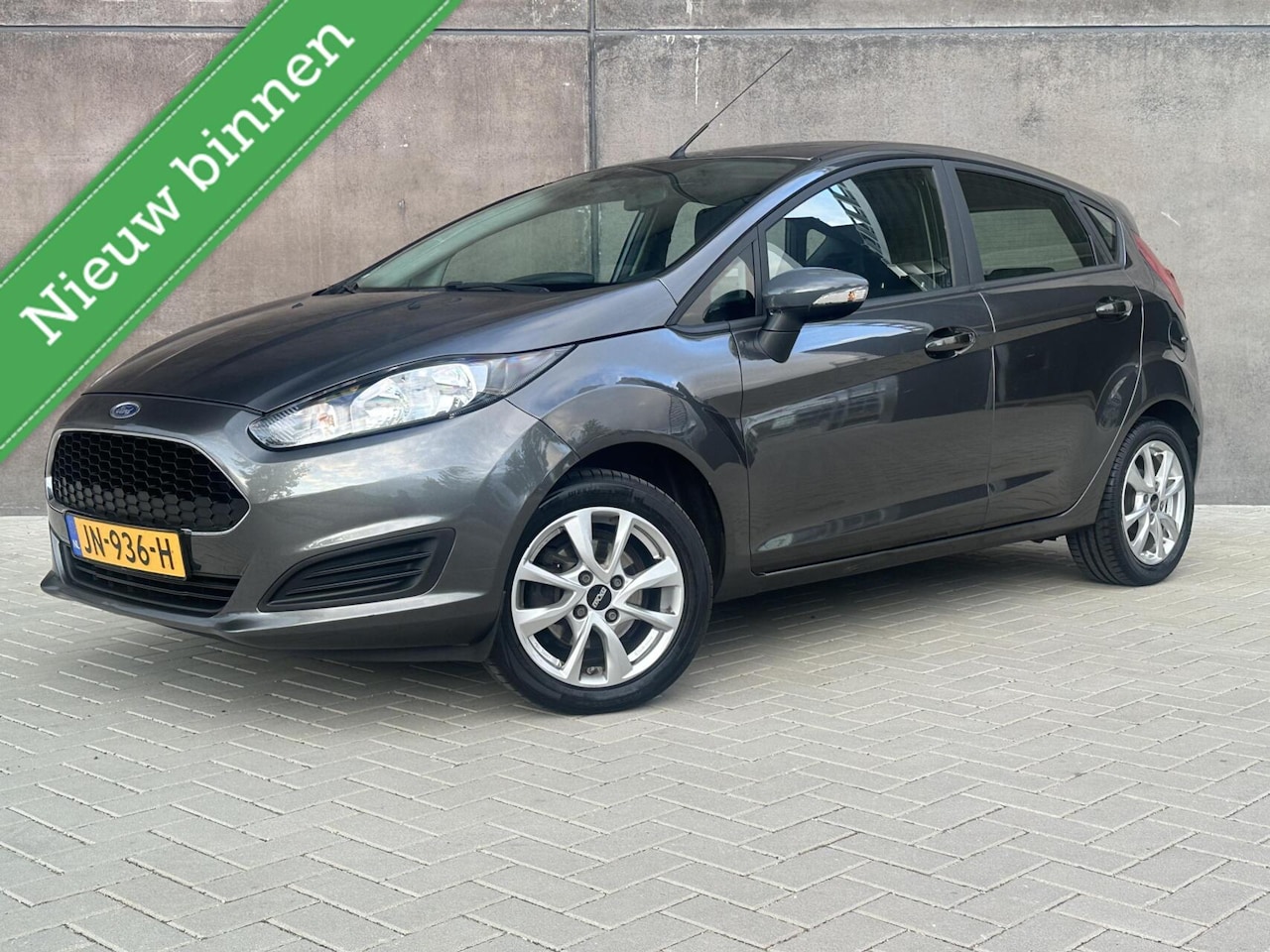 Ford Fiesta - 1.0 Style | Navi | Airco | APK 04-2026 | Lichtmetaal! - AutoWereld.nl