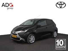 Toyota Aygo - 1.0 VVT-i x-sport | Lichtmetalen velgen | Parkeer camera | Bluetooth |