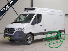 Mercedes-Benz Sprinter - 315 Automaat L2H2 Koelwagen -20°C Vriezer Airco Navi Trekhaak Cruise control Camera