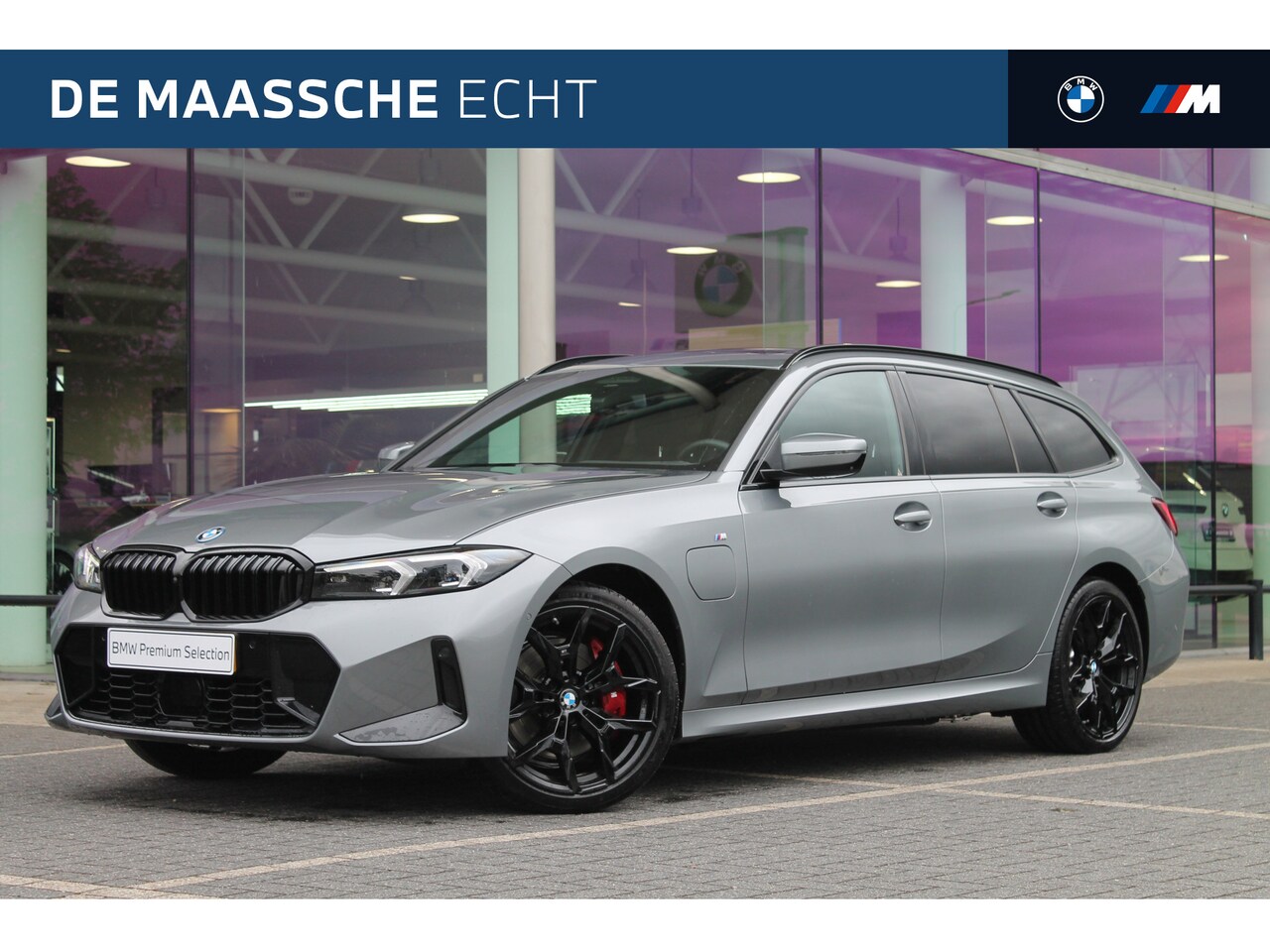 BMW 3-serie Touring - 330e High Executive M Sport Automaat / Panoramadak / Trekhaak / Sportstoelen / Adaptieve L - AutoWereld.nl