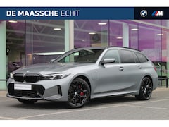 BMW 3-serie Touring - 330e High Executive M Sport Automaat / Panoramadak / Trekhaak / Sportstoelen / Adaptieve L