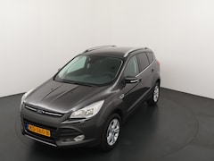 Ford Kuga - 1.5 Trend | Trekhaak | Parkeersensoren | Navigatiesysteem |