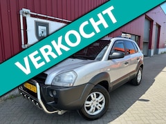 Hyundai Tucson - 2.0i Active // Airco // Cruise control // Trekhaak
