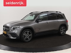 Mercedes-Benz GLB - 200 Business Solution AMG 7-persoons | Panoramadak | Trekhaak | Stoelverwarming | Matrix L