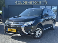 Mitsubishi Outlander - 2.0 PHEV Business Edition 2e Eigenaar, Navi, Camera, Trekhaak, Leder, Clima, Cruise, Apk t