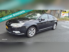 Citroën C5 - 2.0 HDiF Exclusive LEUKE AUTO RIJDT EN SCHAKELT GOED