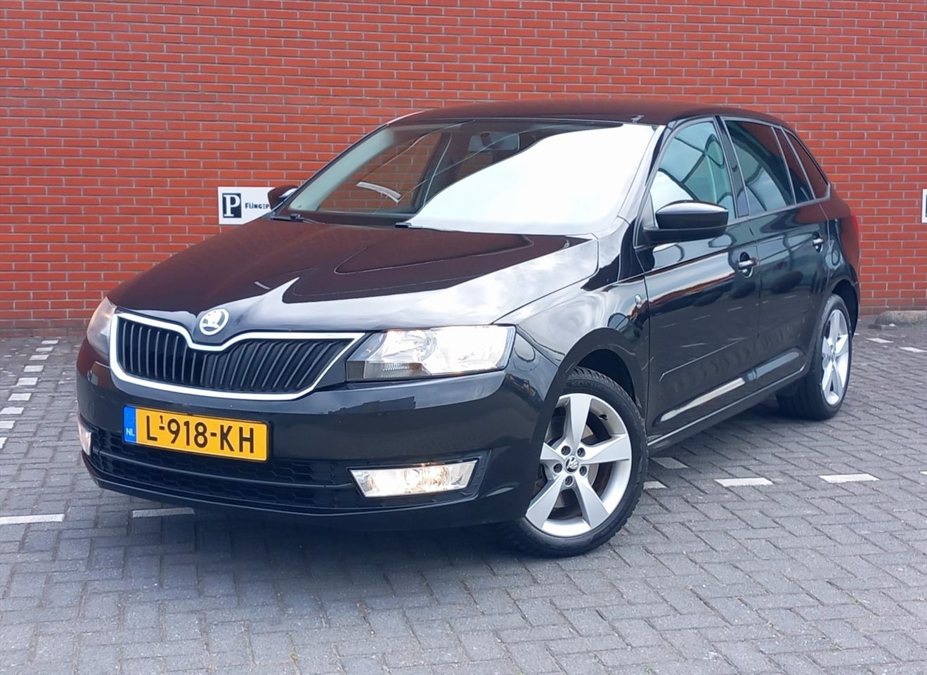 Skoda Rapid - 1.2 105pk TSI Elegance Businesslime - AutoWereld.nl