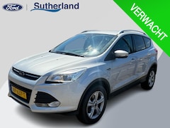 Ford Kuga - 1.5 Ecoboost Titanium 120pk Trekhaak | SYNC 2 | Stoelverwarming | Parkeersensoren voor + a