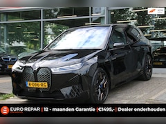 BMW iX - XDrive40 Executive 77 kWh INCL BTW TREKHAAK