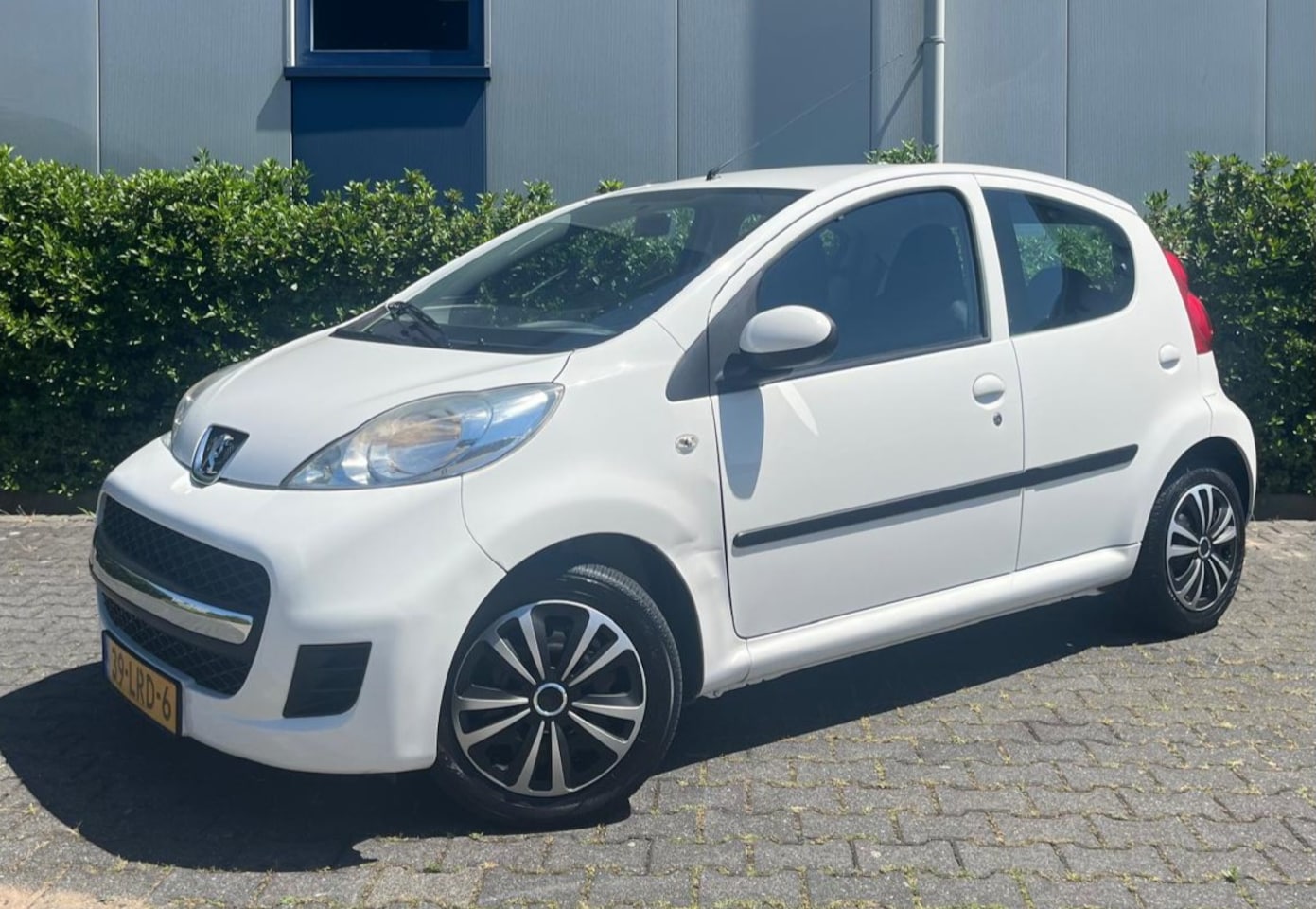 Peugeot 107 - 1.0 12V 5DR Sublime Airco Toerenteller - AutoWereld.nl