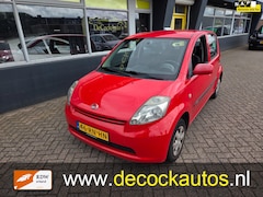 Daihatsu Sirion 2 - 1.0-12V Trend/TREKHAAK