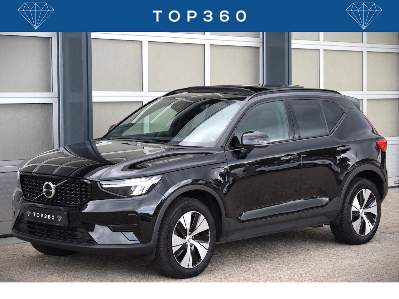 Volvo XC40 - 1.5 T5 Plug-in hybrid Ultimate Dark Panoramadak | Harman Kardon - AutoWereld.nl