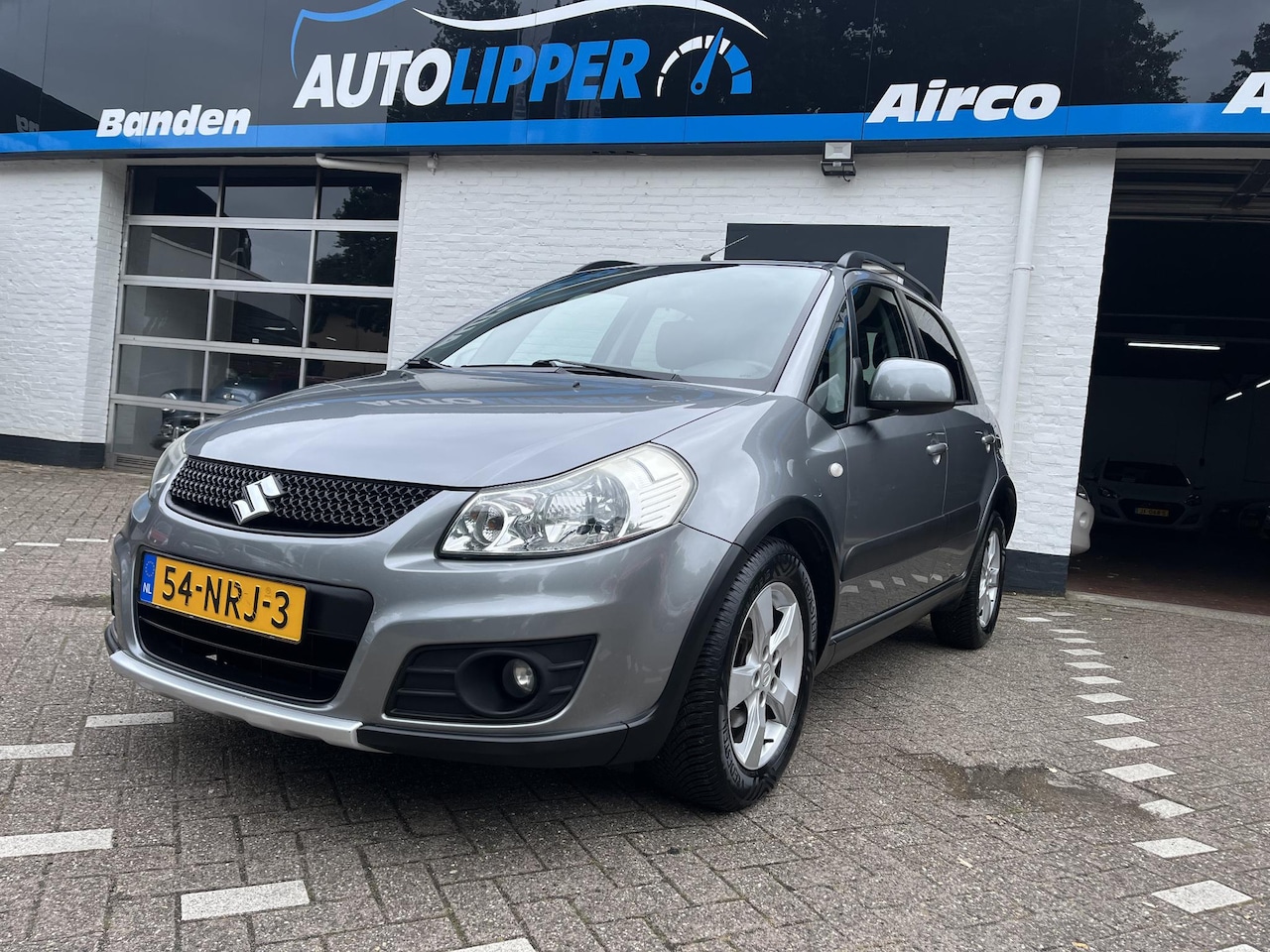 Suzuki SX4 - 1.6 Exclusive /Nieuwe apk bij aflevering/Keyless entry/CC/Trekhaak - AutoWereld.nl