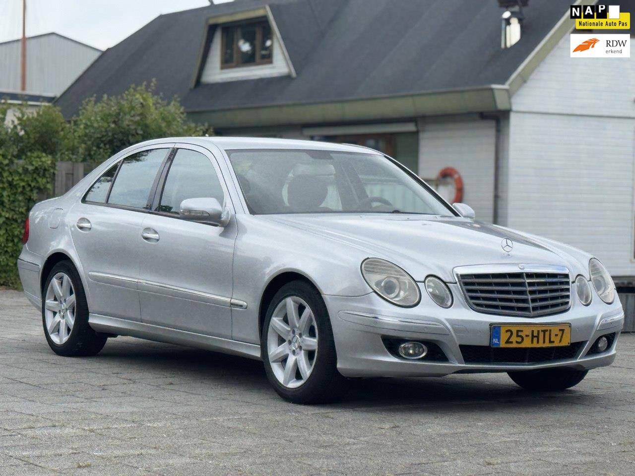 Mercedes-Benz E-klasse - 220 CDI Elegance 220 CDI Elegance,Automaat ,nieuwe apk , - AutoWereld.nl