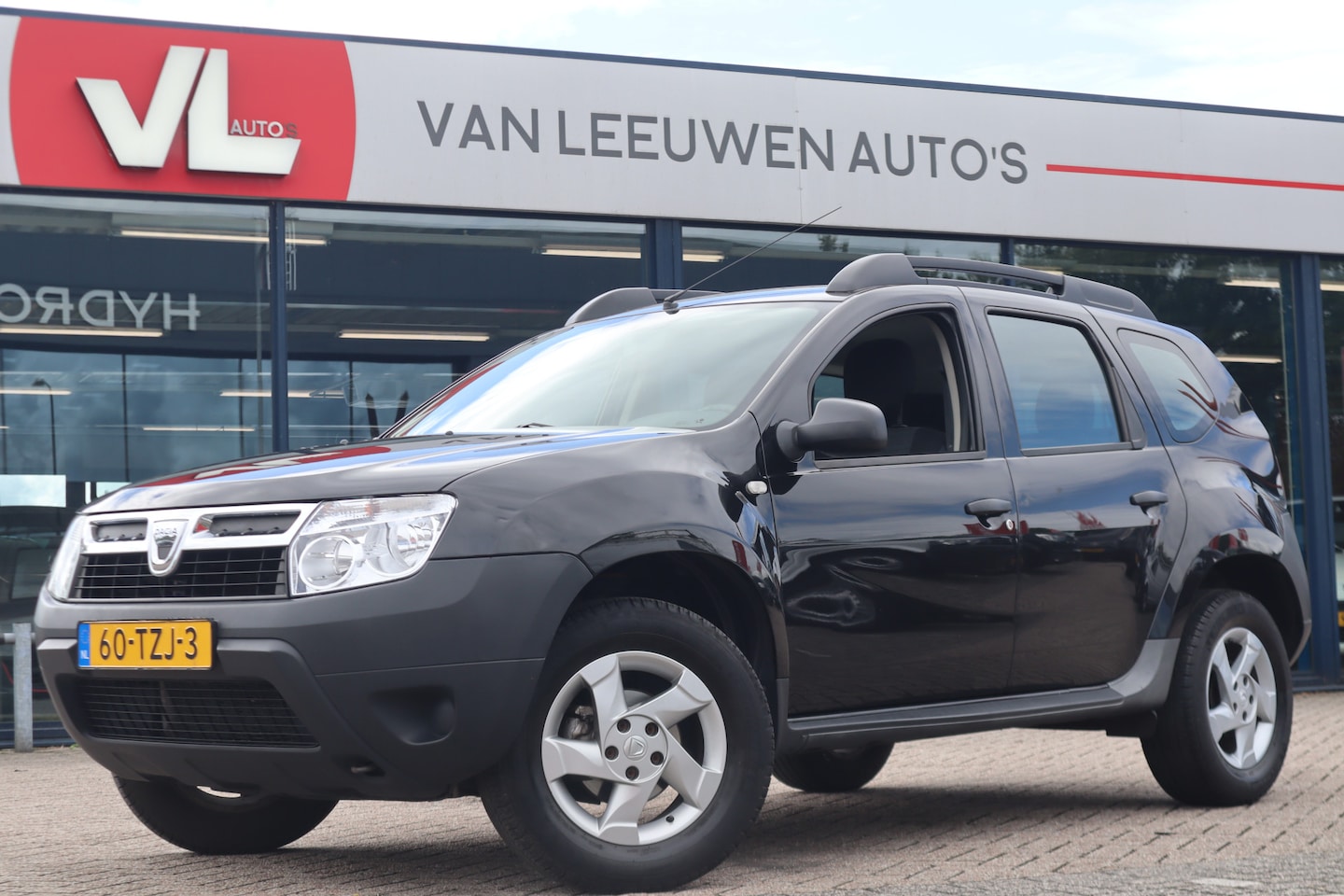 Dacia Duster - 1.6 Ambiance 2wd | Trekhaak | Airco | APK 02-05-2026 - AutoWereld.nl