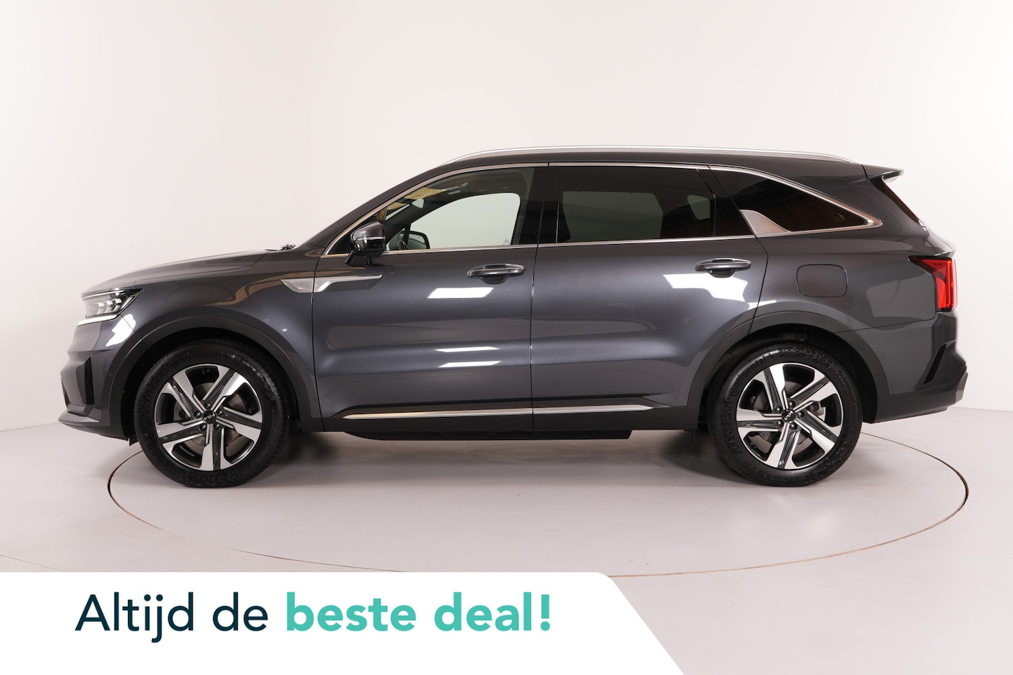 Kia Sorento - 1.6 T-GDI Plug-in Hybrid 4WD ComfortLine 5p. | Panorama | Trekhaak | HUD | Leer | - AutoWereld.nl