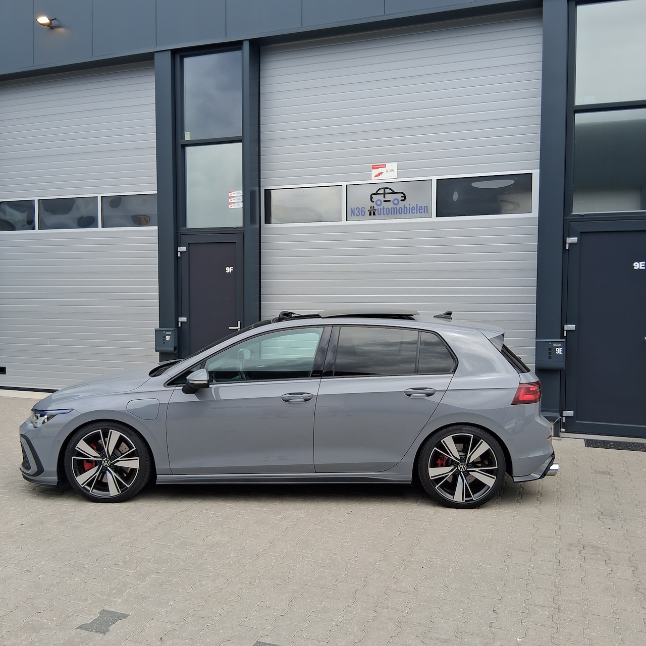 Volkswagen Golf - 1.4 eHybrid GTE Supersprint uitlaat/ H&R verlaagd/ Nardogrey - AutoWereld.nl
