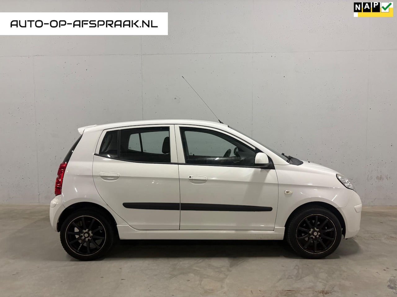 Kia Picanto - 1.0 Seven 5drs. Airco APK NAP - AutoWereld.nl