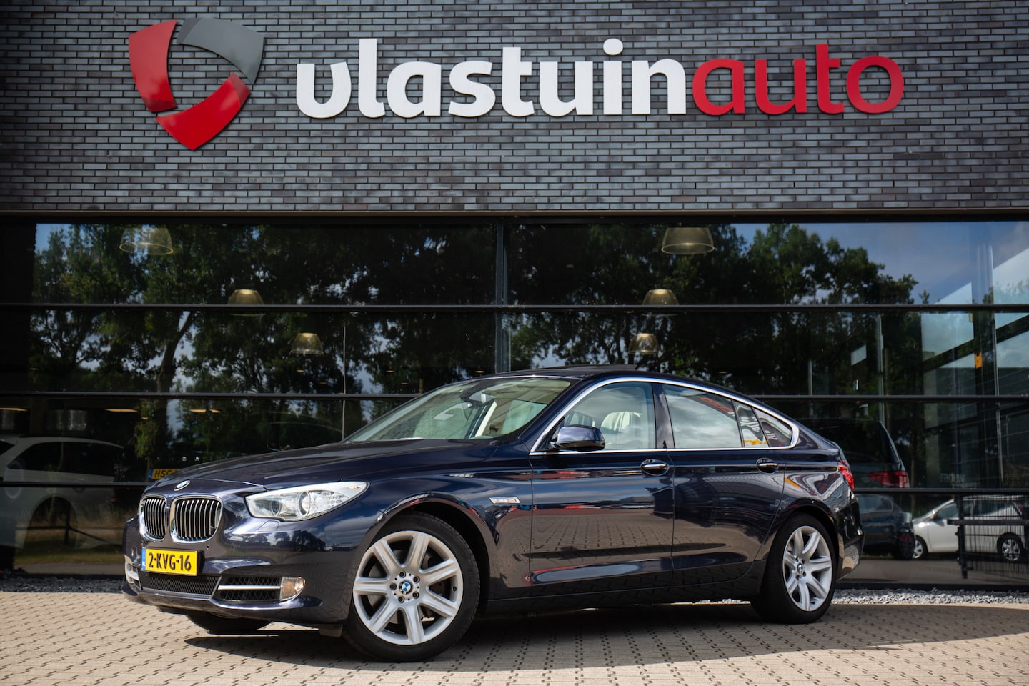 BMW 5-serie Gran Turismo - 530d 530d , Pano, Comfortstoelen, Camera - AutoWereld.nl